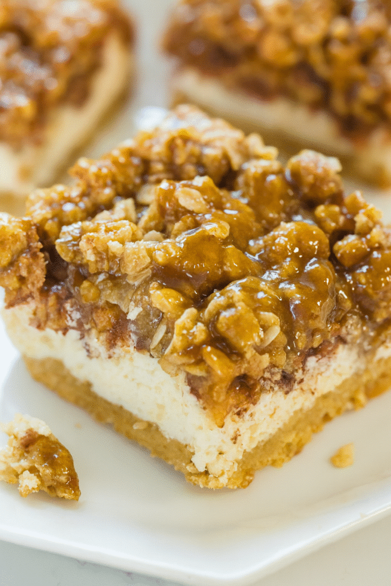 Caramel Apple Cheesecake Crumble Bars Recipe (2025) – The Ultimate Fall Dessert 20 1 1